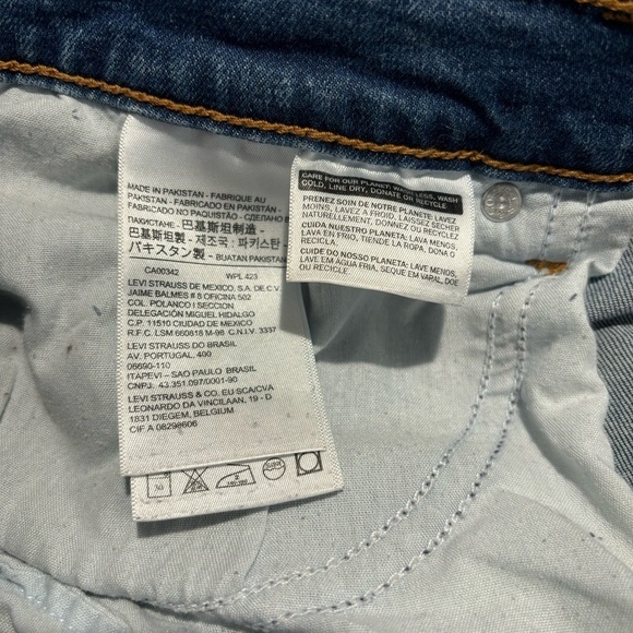 LEVI’S Sz 24W Wedgie  Skinny Chewed Hem Button Fly Mid-Washer High Rise Jeans - Picture 12 of 12